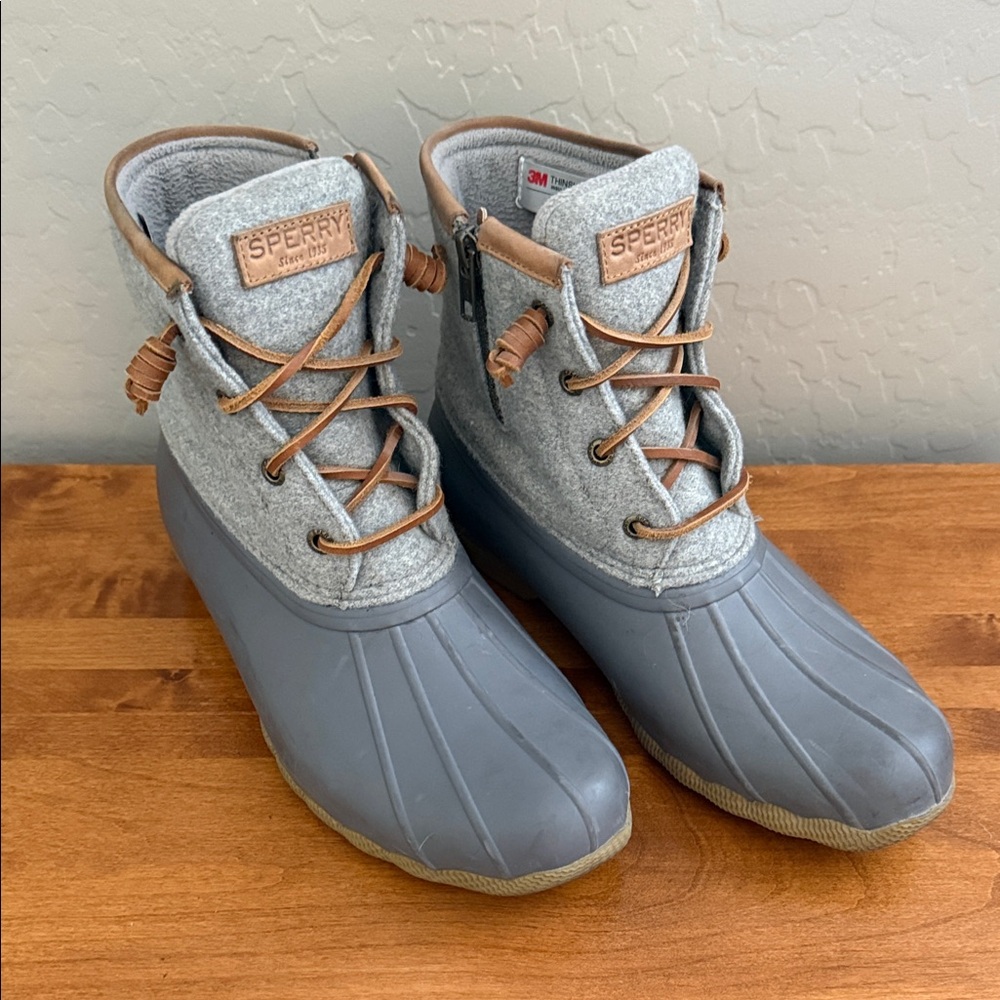 Sperry Gray Fleece-Lined Tan Trim Boots